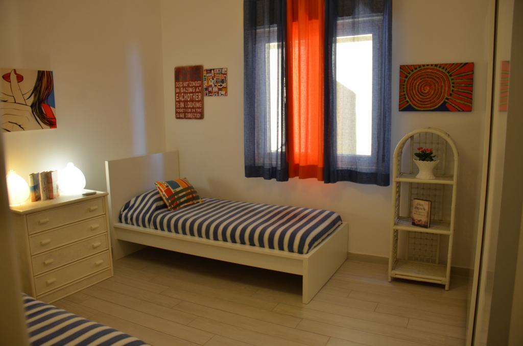 Terrazza Sul Mare Apartment จีอาร์ดีนี นักซอส ภายนอก รูปภาพ